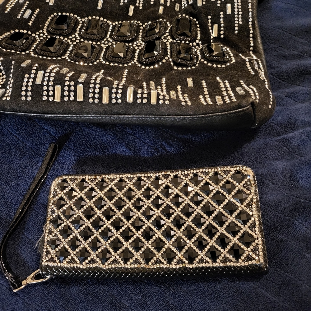 HANDBAG
